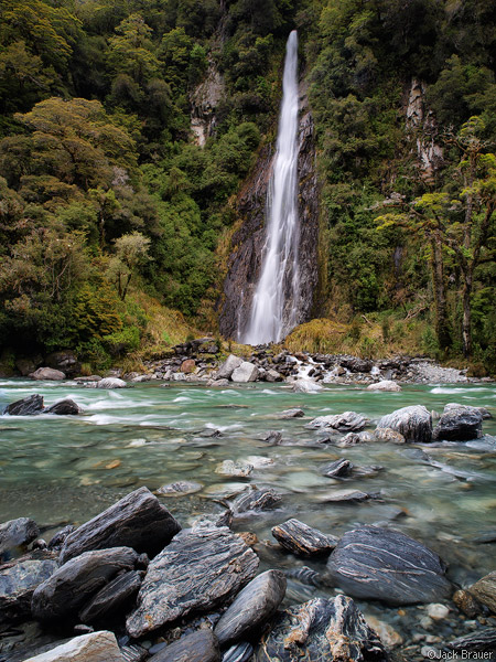 Thunder Creek Falls, Haast Pass, New Zealand