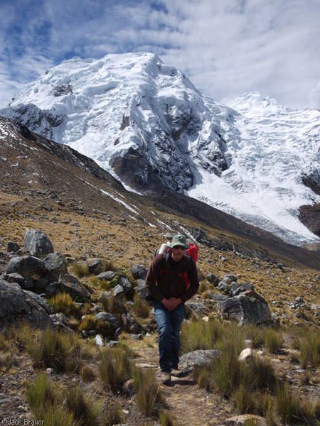 hiking in the cordillera blanca