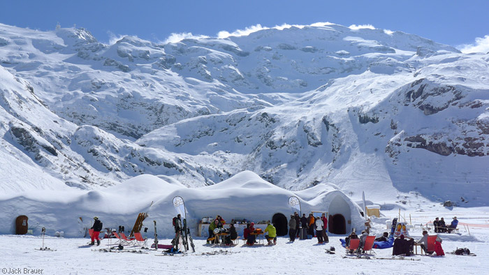 Igloo bar, Titlis, Engelberg, Switzerland