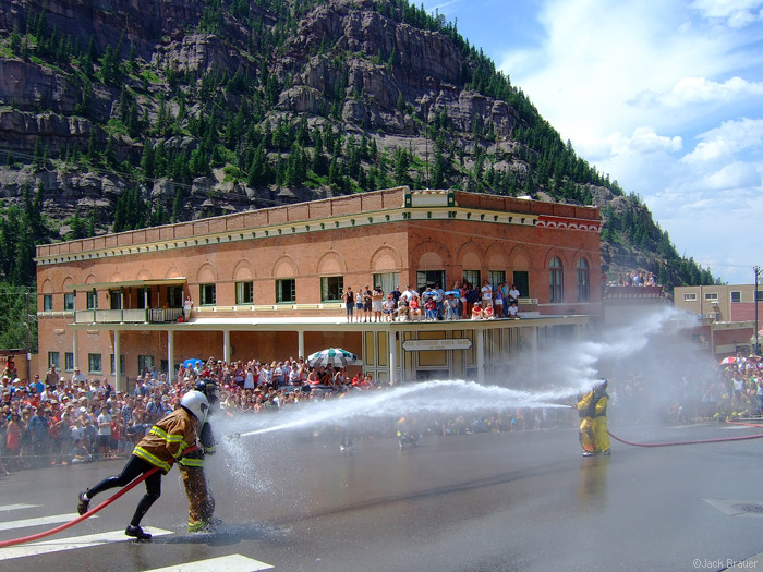 4th of July waterfights in Ouray